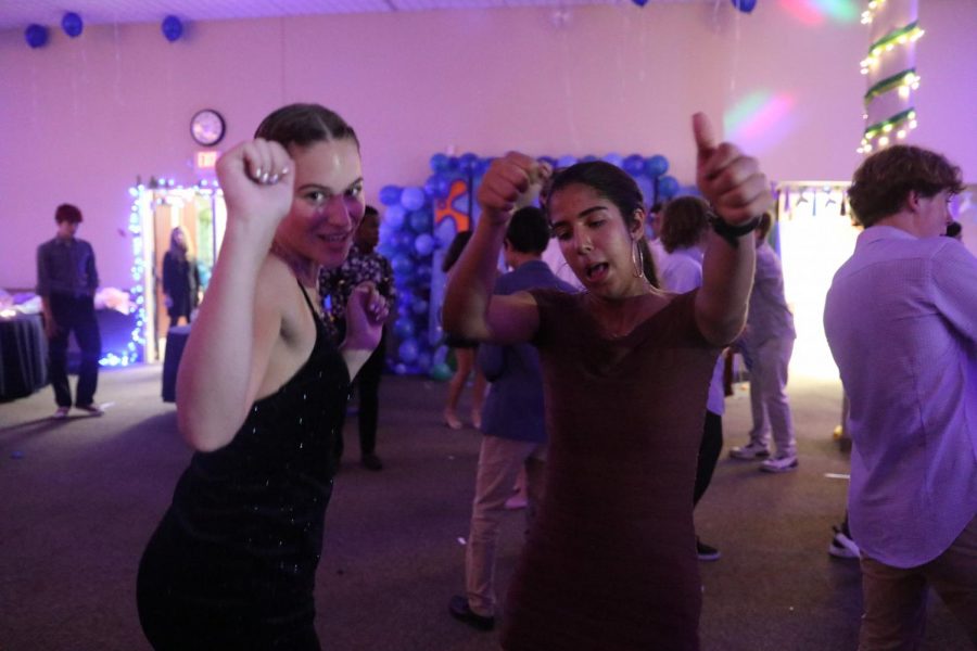 Anne Wagner (senior) and Sofia Flores (senior) felt all the hoco vibes