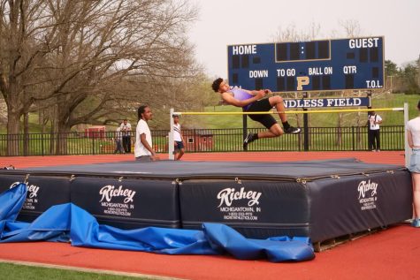 At the Saint Dominic Welcome Meet, the first track meet of the year, freshman Demeterius Thompson competed in the high jump for the first time. 