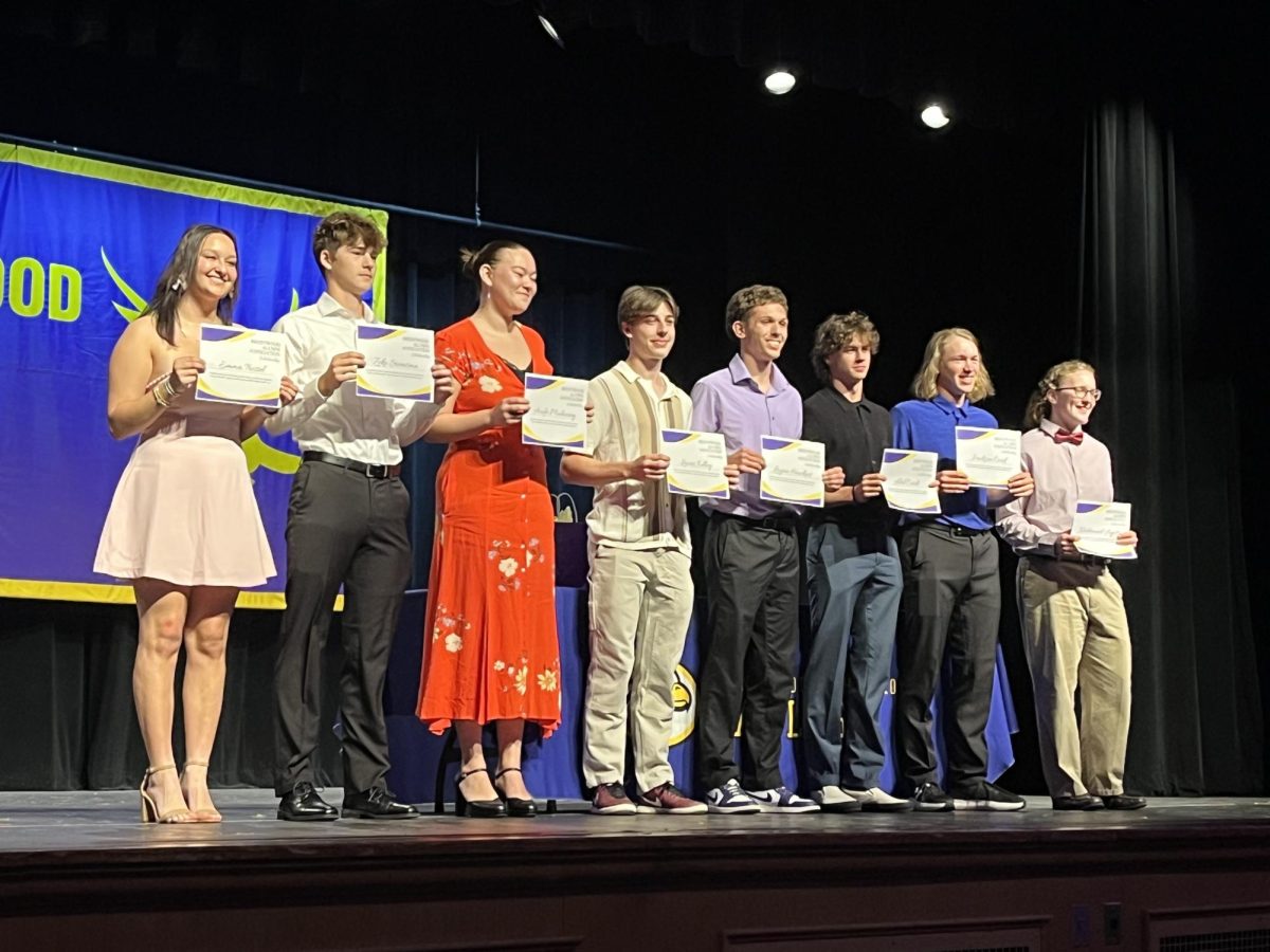 Seniors Zeke Steensma, Jackson Curd, Aoife Mahoney, Emma Trostel, Abel Curdt, Logan Hawkins, Lucas Kelley, and Nathaniel Ayotte won Brentwood Alumni Association Scholarships this year.